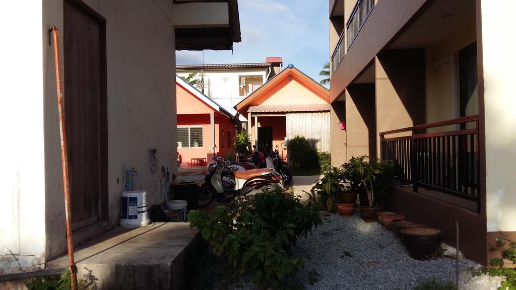 דירות Nai Yang Beach Dee Dee Mansion Airport מראה חיצוני תמונה